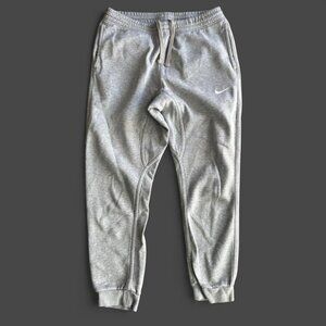 Nike grey sweatpants Size men M #athleisure #sweatpants